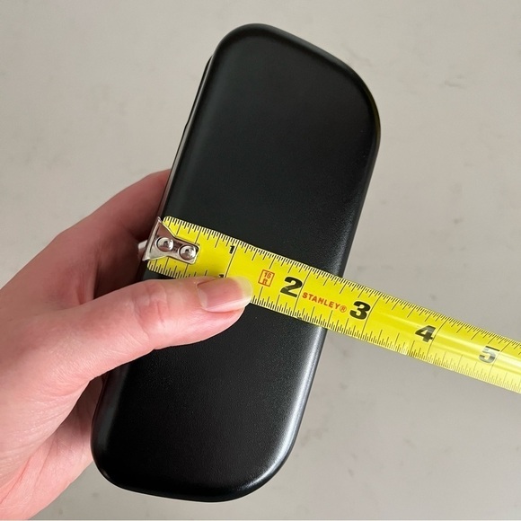 NEW Coach Shiny Black Rectangle Medium Hard Clamshell Dome Sunglass Case - Picture 7 of 10